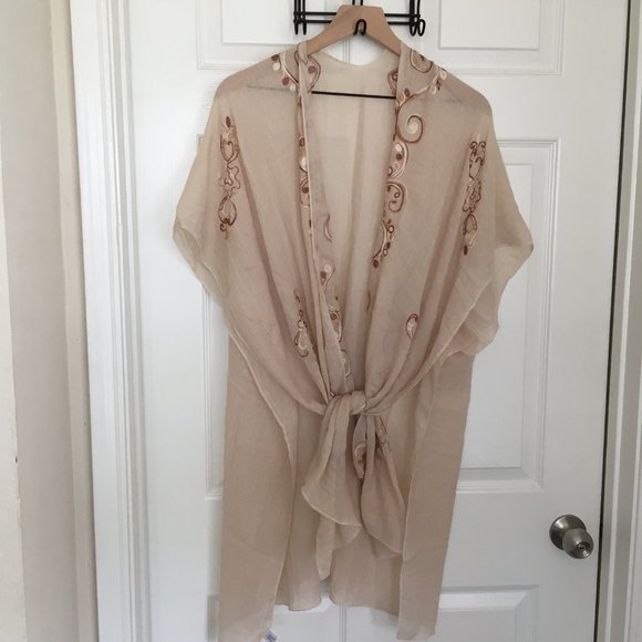 FREE Kimono - Must Add Listing To Bundle - Picture 7 of 8